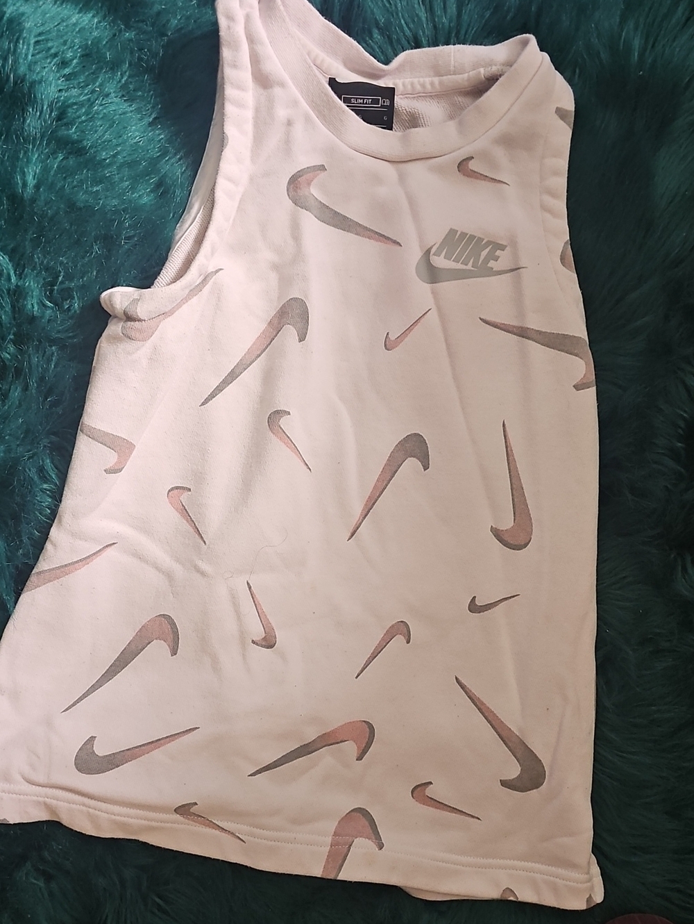 Womens nike top slim fit
